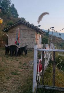 Tehri Casa | Mowadhar cottage home stay Nag Tibb