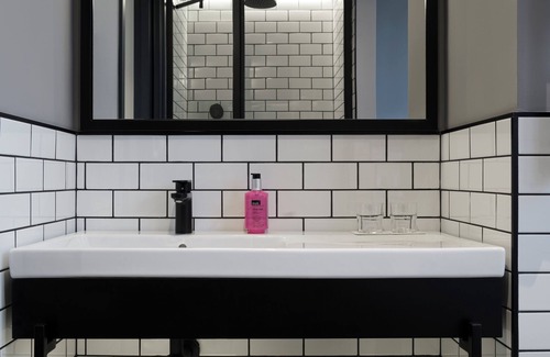Vracar Hotel | Moxy Belgrade