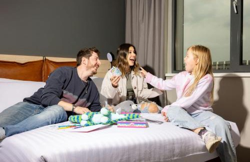 Friedrichshain-Kreuzberg Hotel | Moxy Berlin Ostbahnhof