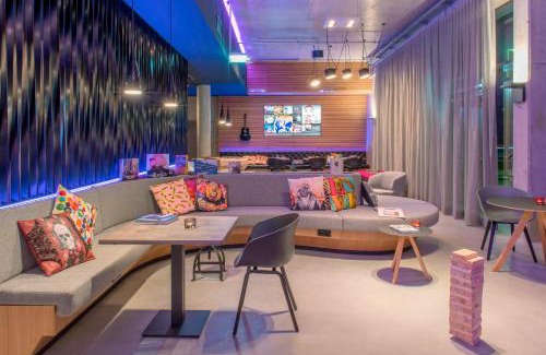 Munchen District Hotel | Moxy Munich Messe