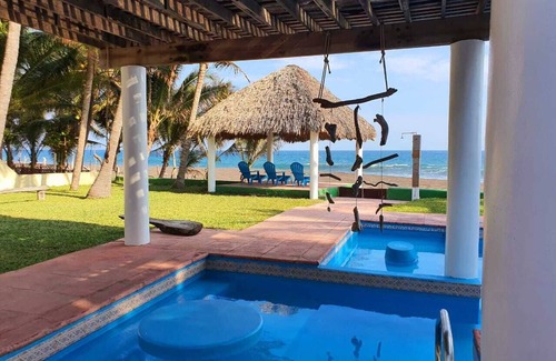 Monterrico Casa | MR-097 Beautiful Monterrico Home