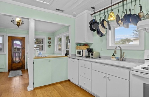 Harkers Island Casa | Mr. Bennie's Cafe 2 Bedroom Home by RedAwning