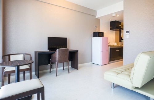 Haebaru Apartamento | Mr.KINJO inn in front of Children Medical Care Center