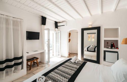Platis Gialos Hotel | Mr & Mrs White Mykonos