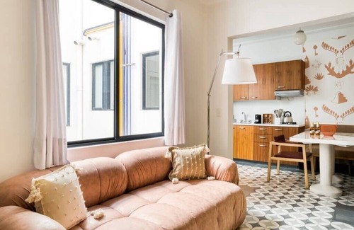 Zona Rosa Apartamento | Mr. W| Next to Reforma 1BR w/Rooftop