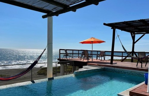 Monterrico Casa | MR061 Beautiful Beach House