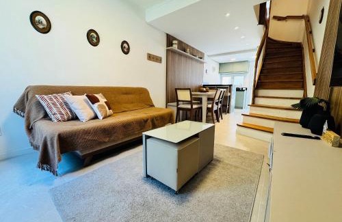 Vila Suzana Casa | MRG - Convidativa Casa 3D em Condomínio Privativo em Canela - Próximo ao Parque Terra Mágica Florybal