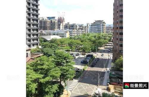 Xinyi Condominio | mrt 10mins Xinyi Project Zone apple tv n Netflix TV FIREWORKS TAIPEI 101