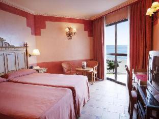 Carihuela Hotel | MS Amaragua