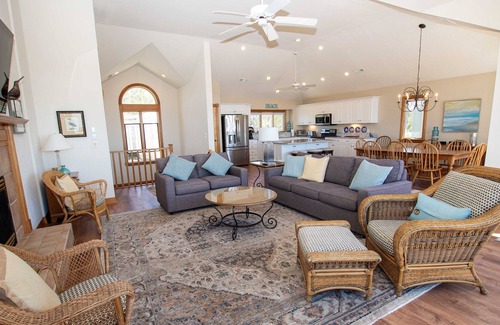 Monteray Shores Casa | MS6, Somerset / Soundfront, 5 habitaciones, 3. 2 baños