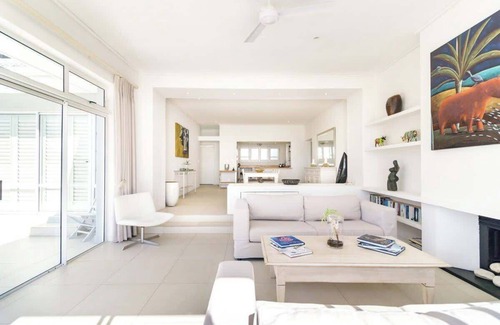 Camps Bay Villa | Msangasanga - Camps Bay