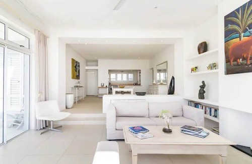 Camps Bay Villa | Msangasanga - Camps Bay