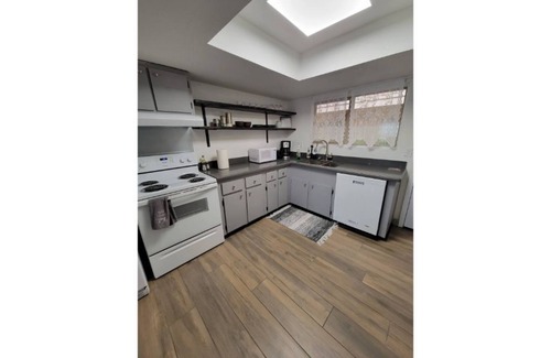 North Mountain Condominio | Msg for 5%off 2Bed1Bath KingQueenBeds NorthPHX