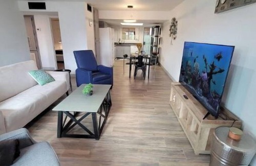 North Mountain Condominio | Msg for 5%off 2Bed1Bath KingQueenBeds NorthPHX
