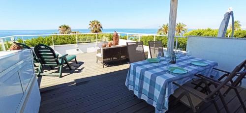 Playas del Palo Apartamento | Mshome Primera Línea en Málaga