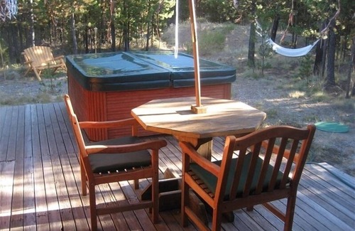 Sunriver Cabina | Mt Bachelor Cabin con NUEVA bañera de hidromasaje, minutos para Sunriver, 20 minutos para soltero