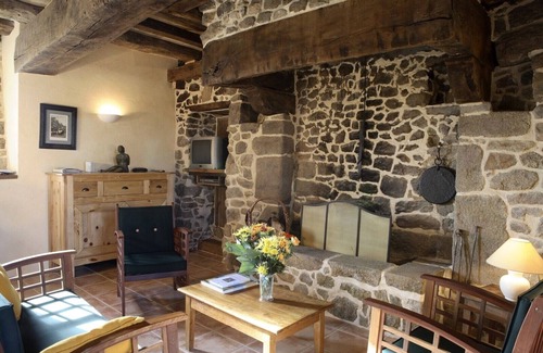 Saint-Germain-en-Cogles Cabaña | MT ST MICHEL, FOUGERES 4 pers. Tranquilidad, espacio para toda la familia.