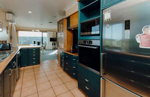 Okaiawa Apartamento | Mt Taranaki Vista - rural escape with scenic views