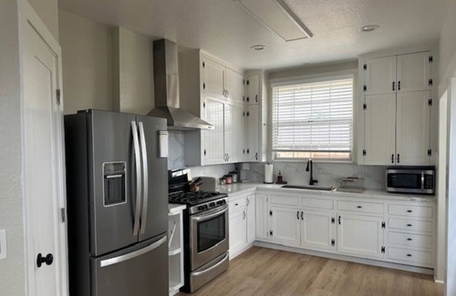 Lompoc Casa | Mt. Views & Modern Comfort