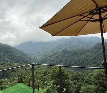 Kobuleti Cama Y Desayuno | Mtirala Skhivi Cottage
