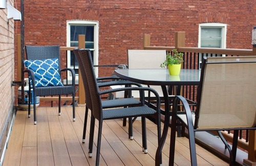 Plateau Mont Royal Apartamento | MTLVR #04 | Bright & Quiet, 3 BR, sunny terrace