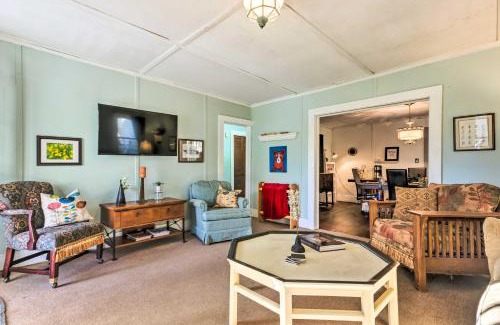 Newland Casa | Mtn Cottage with Fire Pit in Newland!