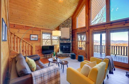 Sparta Casa | Mtn-View Blue Ridge Cabin on Over 2 Acres!