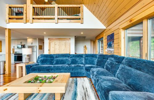 Conway Casa | Mtn-View Deck Scenic Conway Log Cabin!
