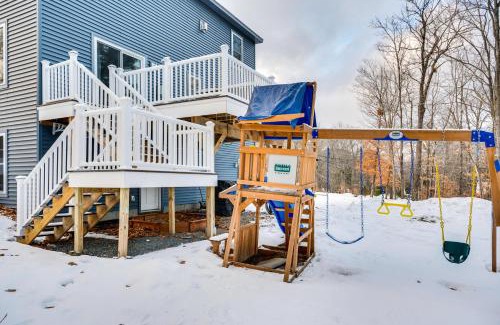 Birch Hill Casa | Mtn-View Gem with Hot Tub and Fire Pit in North Conway