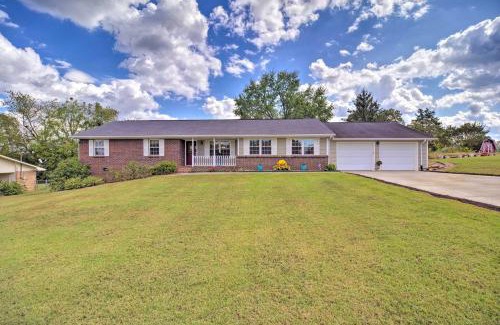 Seymour Casa | Mtn View Smokies JuJus House with Screened Porch