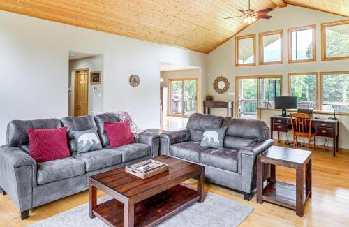 Swannanoa Casa | Mtn Views and Hot Tub 6-Acre Blue Ridge Retreat!