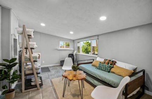 West University Casa | MtnCity Views 4BR Firepit FamilyRetreat NearUNR