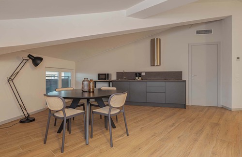 Sud-Ovest Apartamento | MuBra Apartments - Unit 406