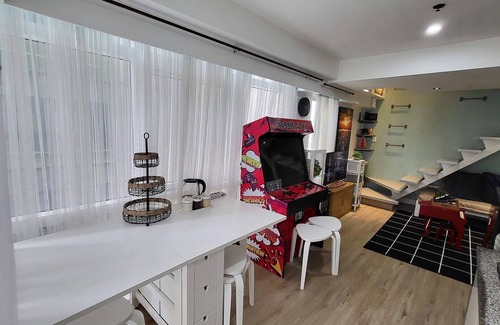 Bonifacio Global City Condominio | Muggle Stay 1.0 - 2BR in BGC Taguig City with 50mbps WIFI