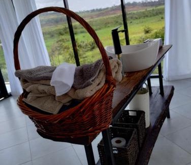 Entebbe Apartamento | Muguet by Ibiscot