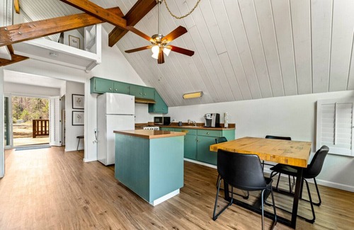 North Fork Cabina | Muir Cabin at Noma Resorts
