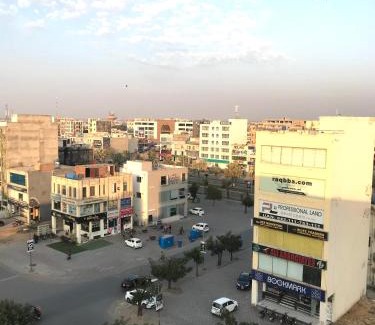 Bahria Town Apartamento | Mukhtar Homes Bahria Town Lahore