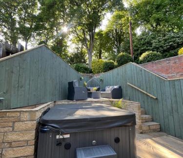 Morpeth Casa | Mulberry House - Morpeth Town Centre - Hot Tub