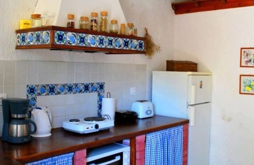 Skopelos Cabaña | MULBERRY TREE COTTAGE con piscina privada y vistas al valle (1 habitación, capacidad para 4)