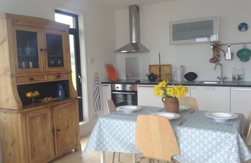 Dunbeacon Casa | Mulroe Cove - The Boathouse, Fisherman's Lane