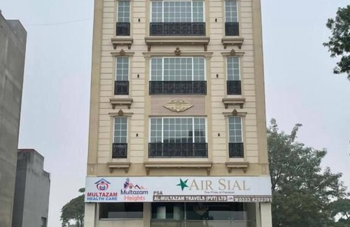 Lahore Apartamento | Multazam Heights