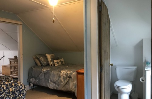 West Dennis Casa | Multi Family Antique