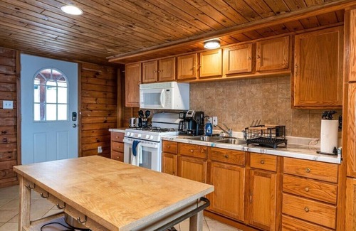 Mayfield Casa | Multi-unit with lake access and stunning views