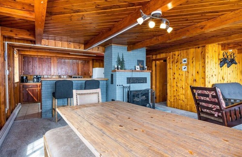 Mayfield Casa | Multi-unit with lake access and stunning views