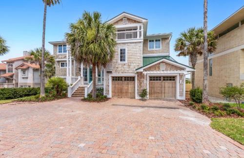 Fernandina Beach Casa | Multilevel Seaside Residence