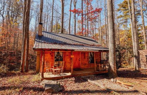Saluda Casa | Multiple cabins at Cabin Fever