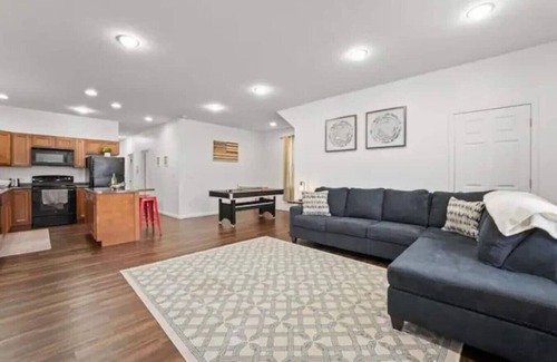 Downtown Indianapolis Casa | Multiple homes side by side downtown!