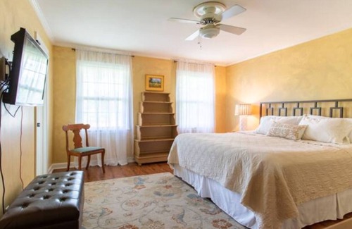 Nashville Casa | Multiple King beds, 25 mins near downtown.