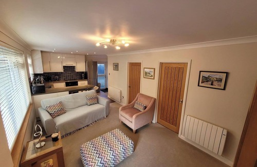 Mumbles Cabaña | Cozy Cottage Retreat in Swansea