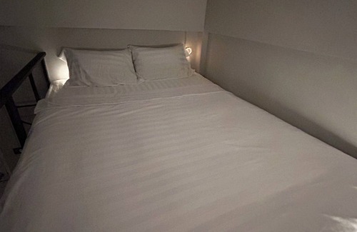 Suan Luang Cama Y Desayuno | Munchies B&B – Quiet, Clean & Convenient